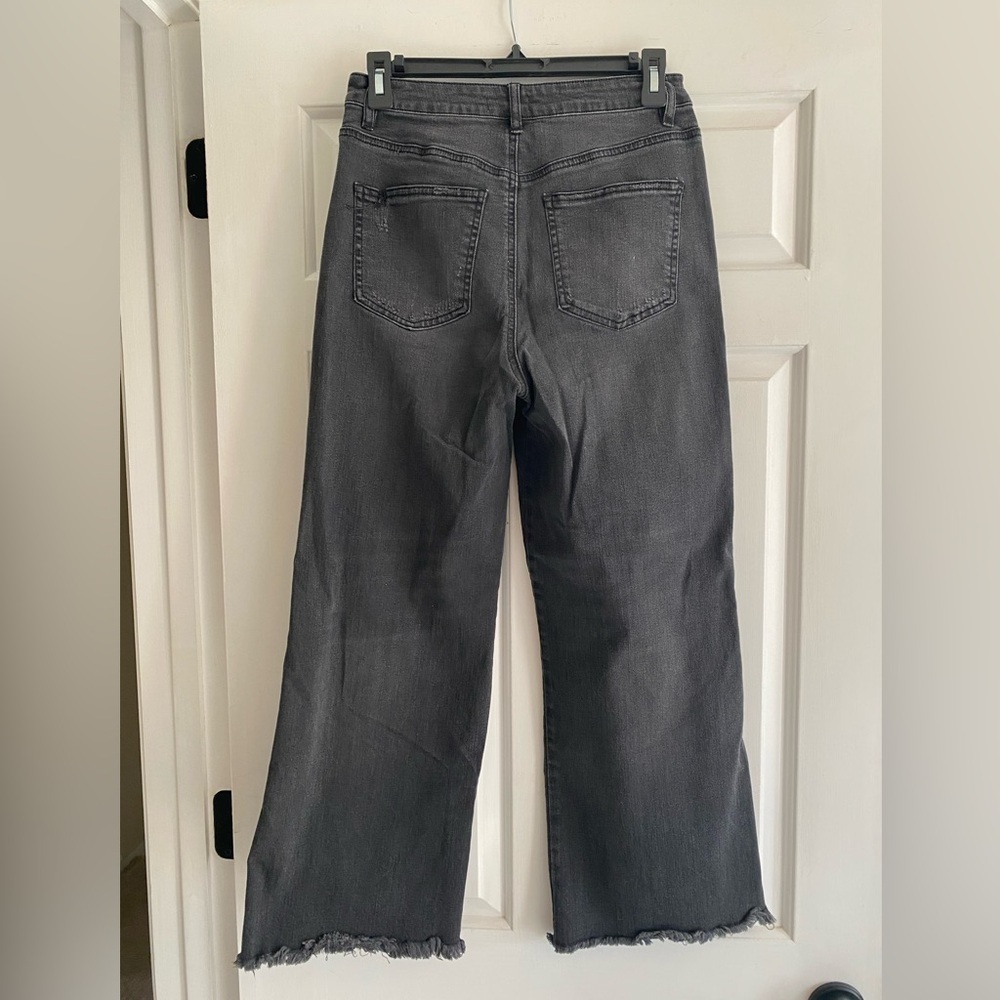 Forever 21 Wide Straight-leg Distressed Black Jeans Size 28 - Picture 5 of 7